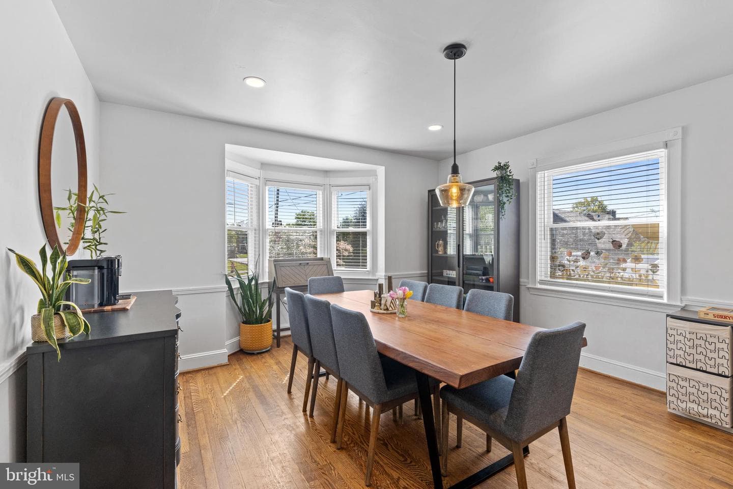 4500 Eastway photo 13
