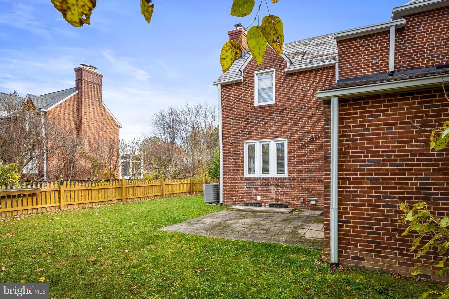 4500 Eastway photo 50