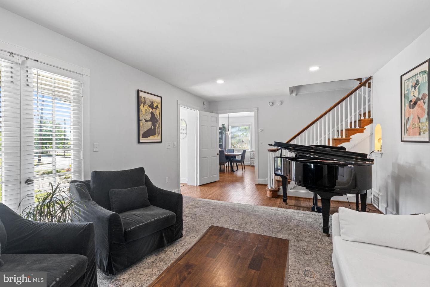 4500 Eastway photo 8