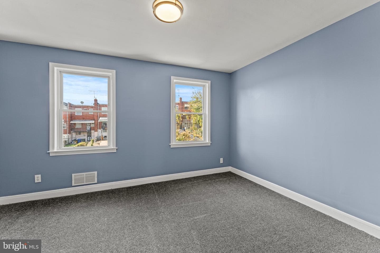 3693 Kenyon Avenue photo 14