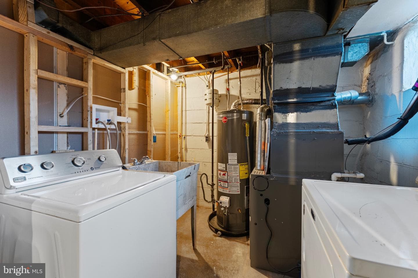 3693 Kenyon Avenue photo 27