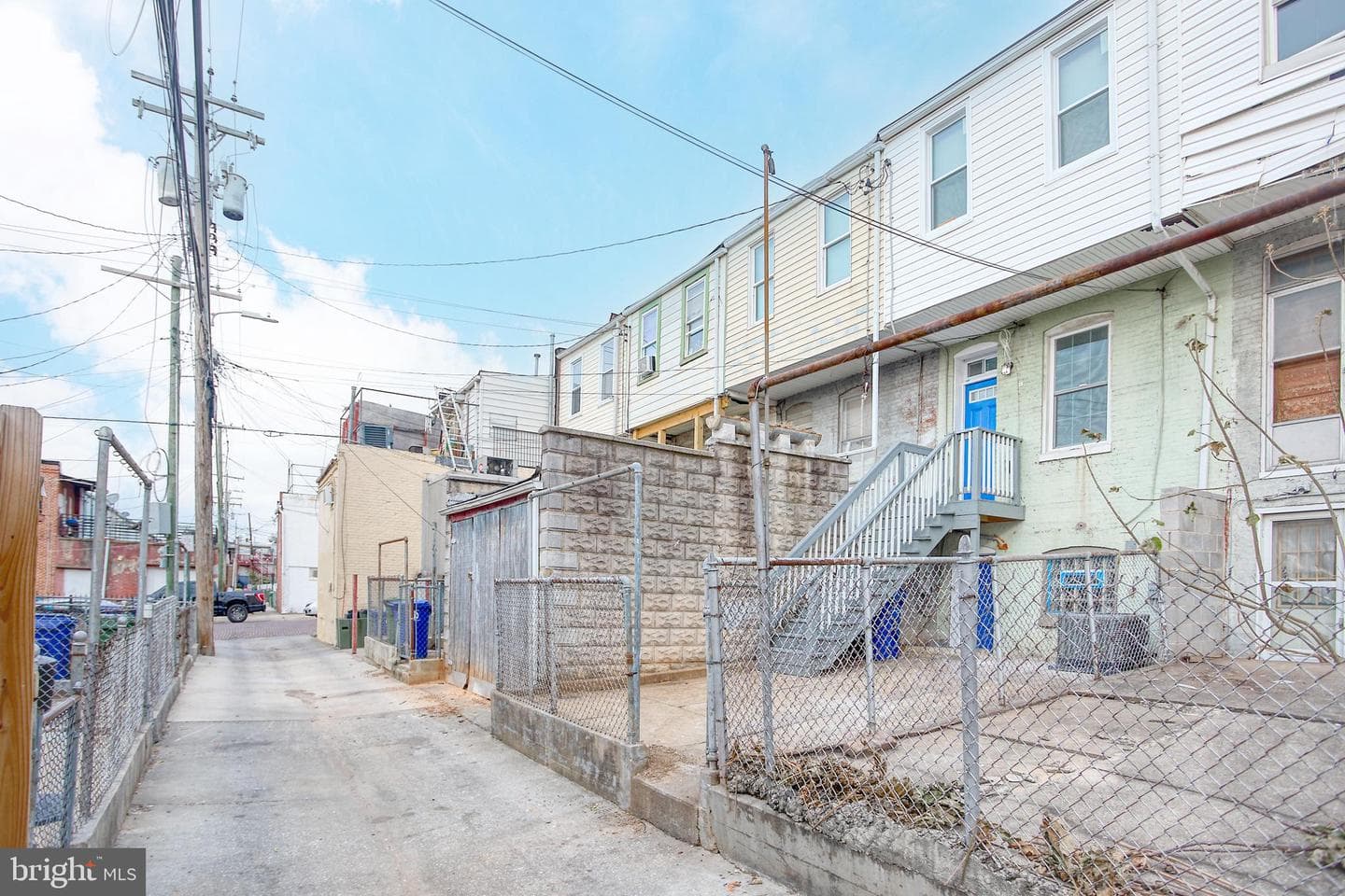 608 Oldham Street photo 14