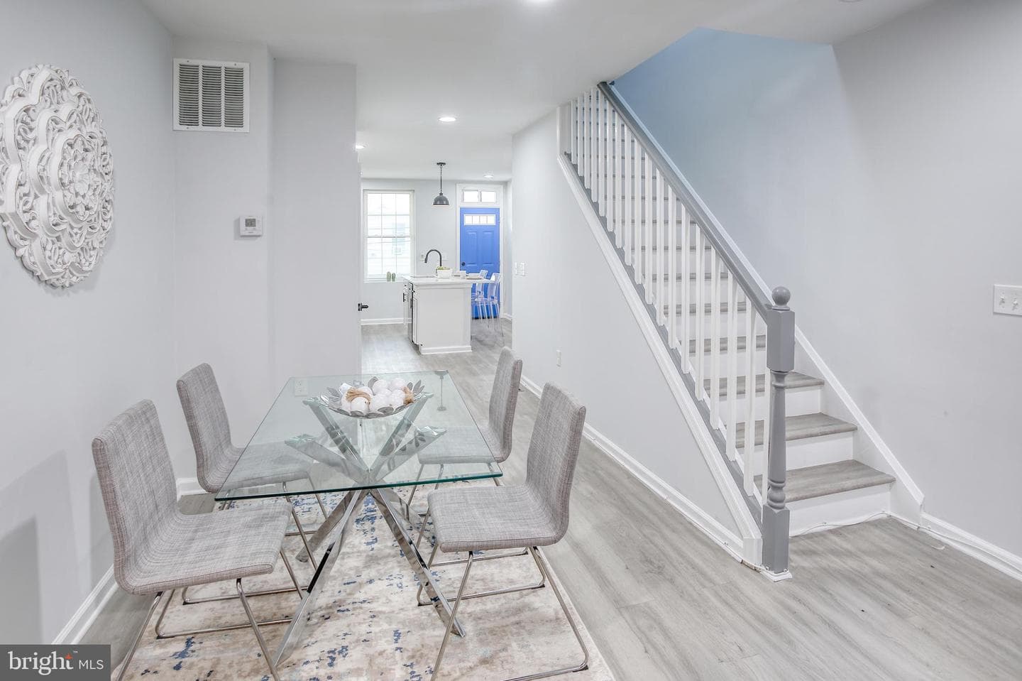 608 Oldham Street photo 6