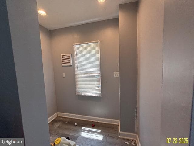 4203 Springwood Avenue photo 33