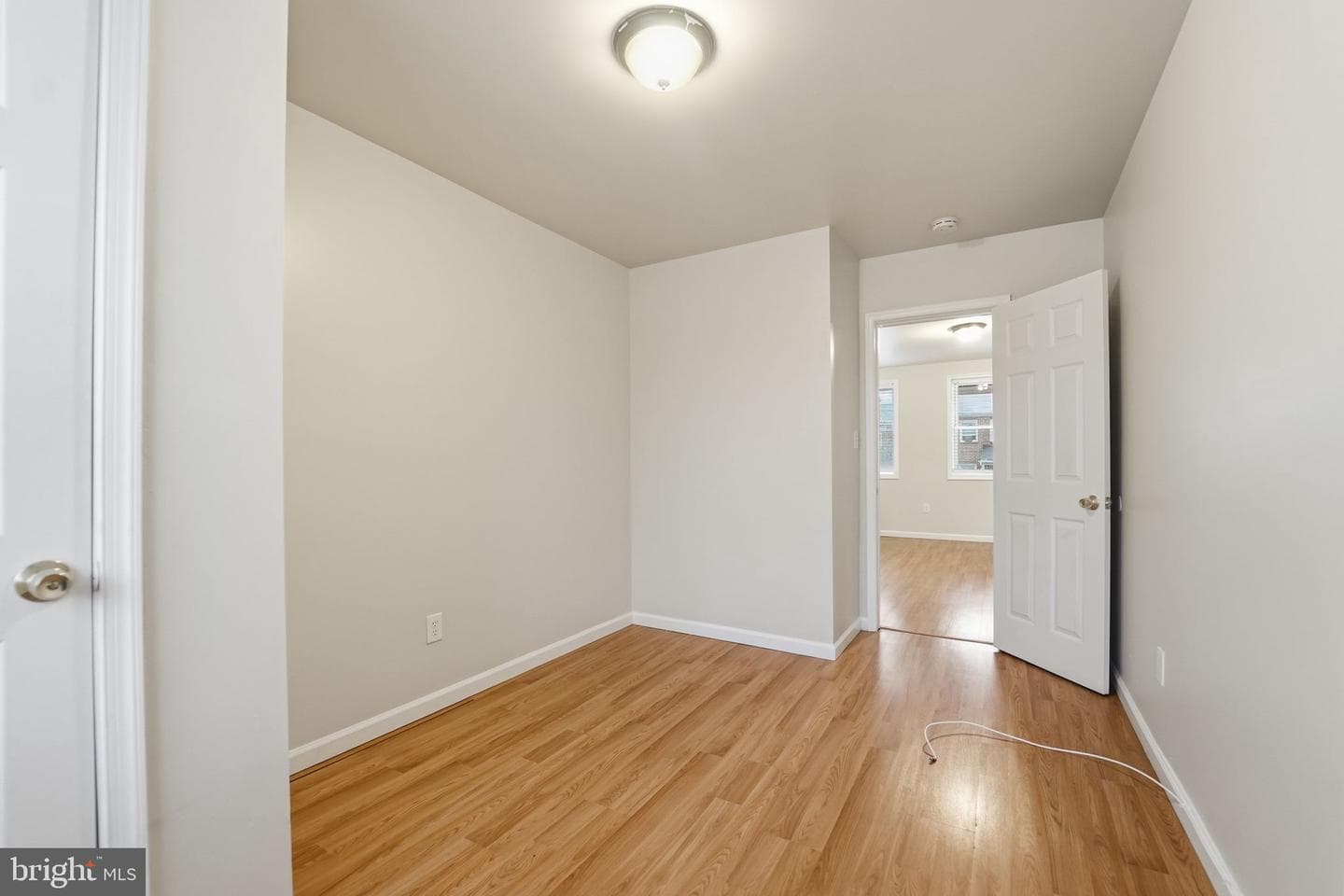 1310 N Ellwood Avenue photo 16