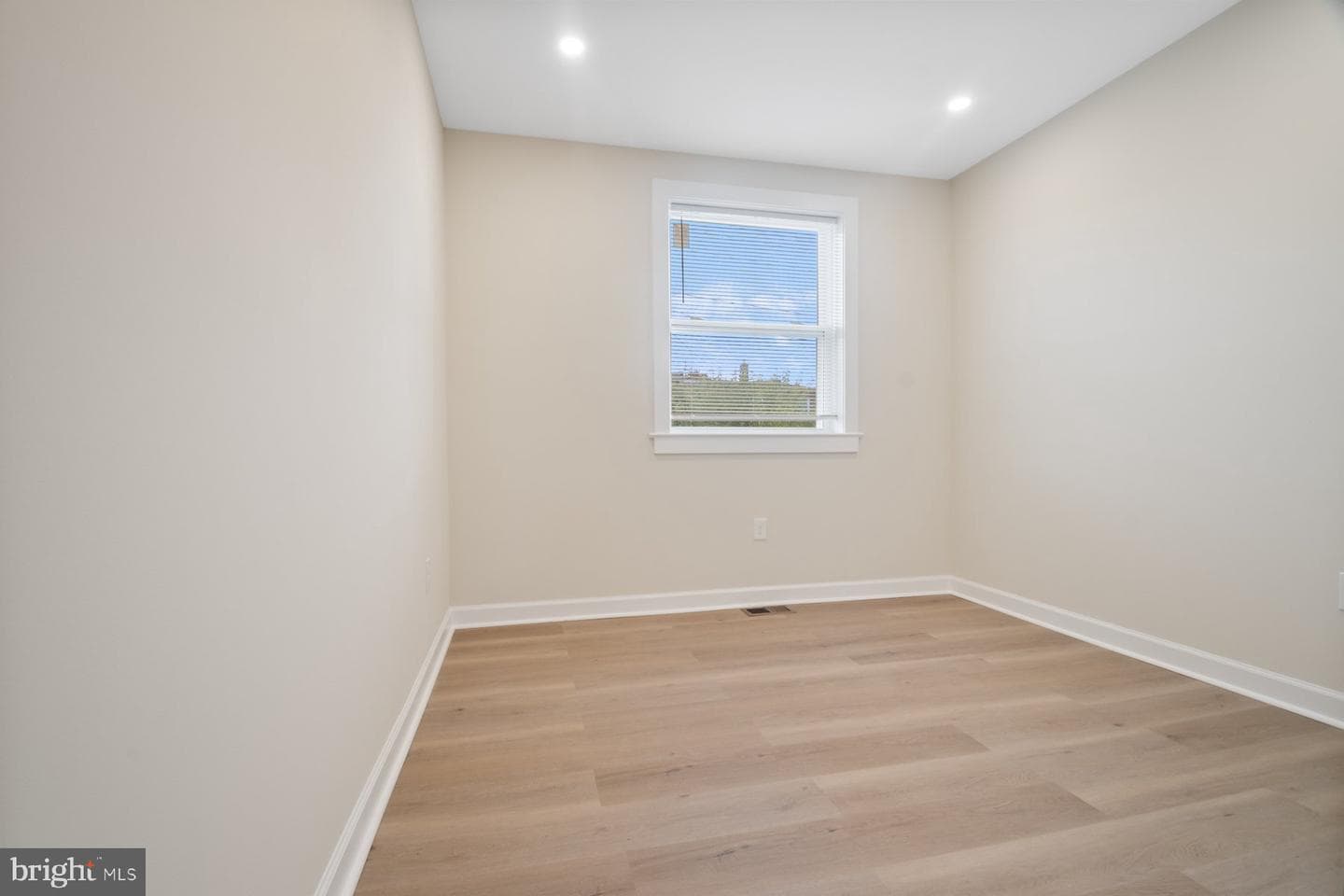 4314 Shamrock Avenue photo 23