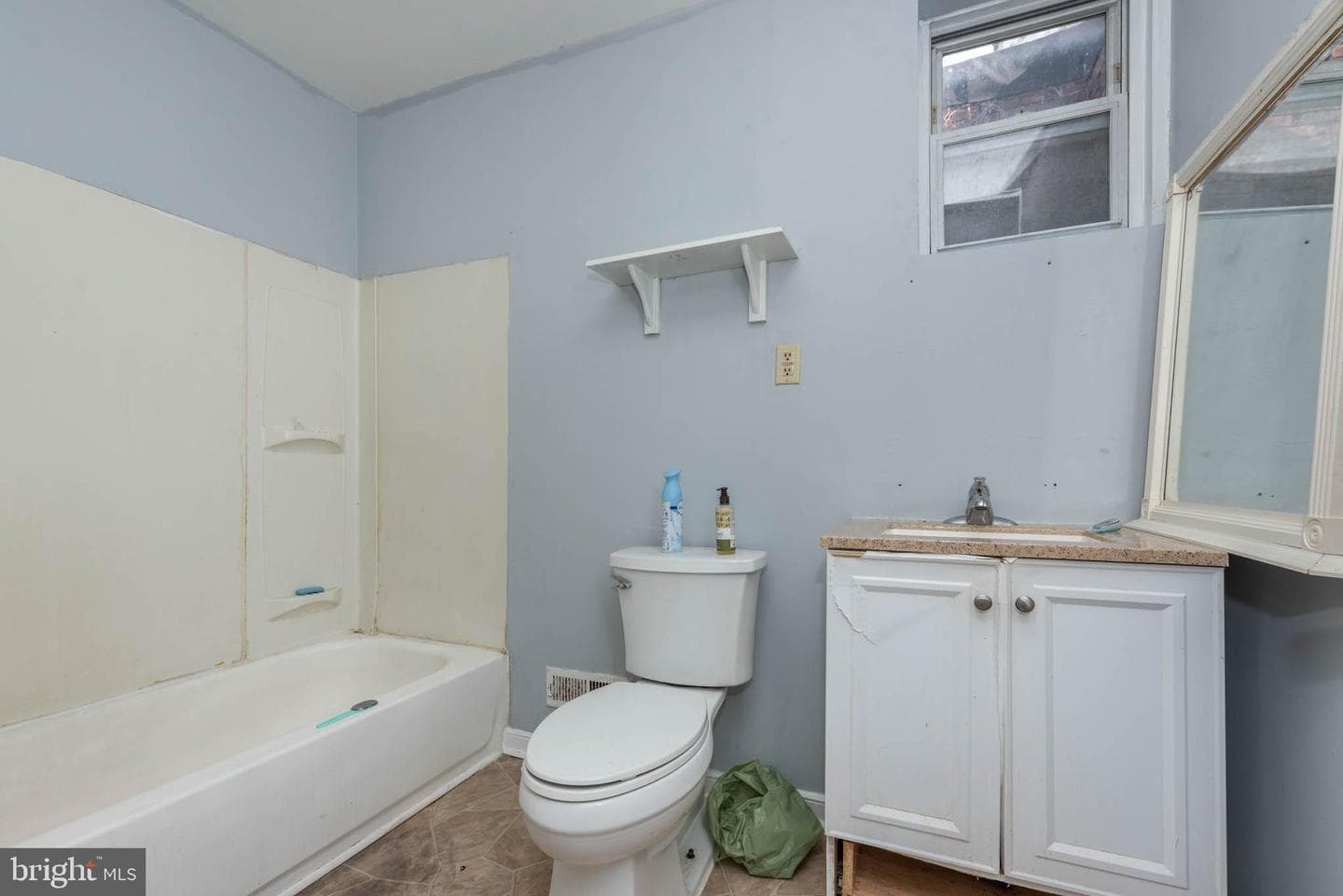 1618 N Monroe Street photo 8