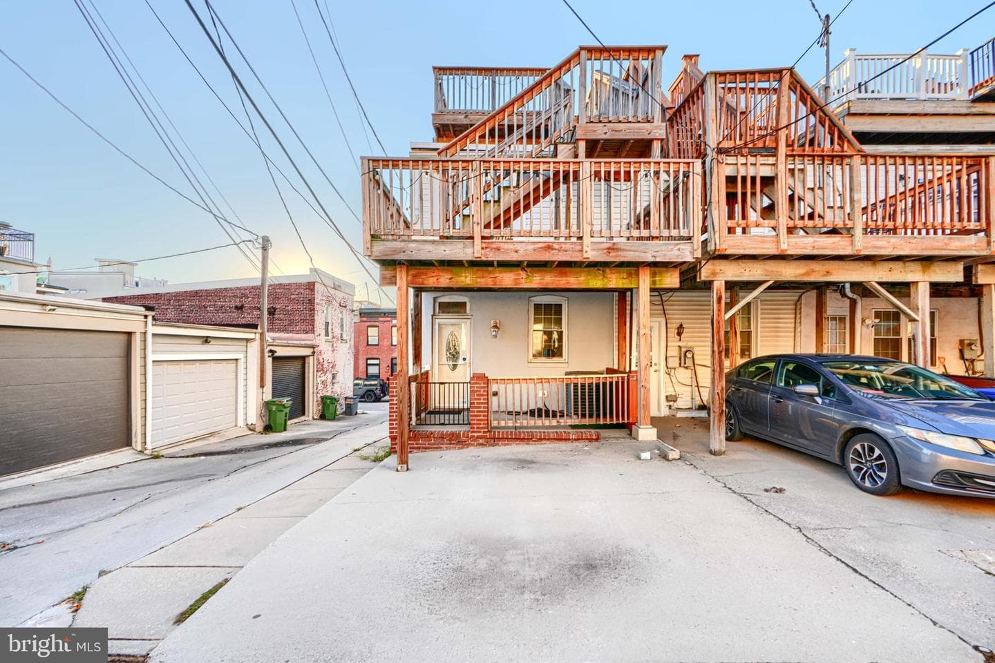 607 S Bouldin Street photo 31