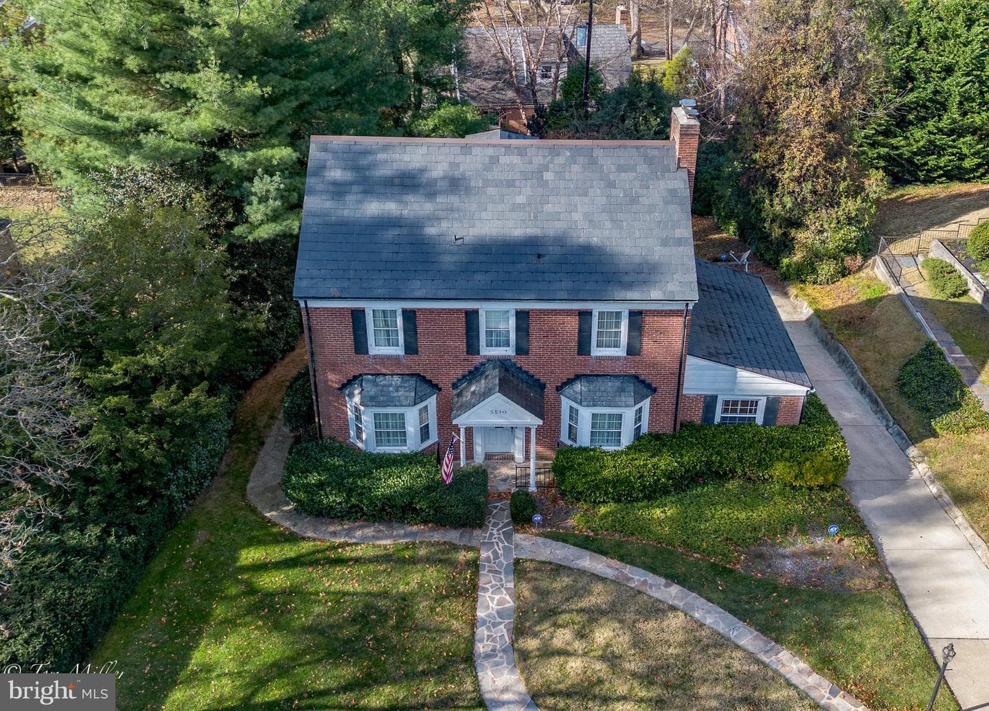 5510 N Charles Street photo 3