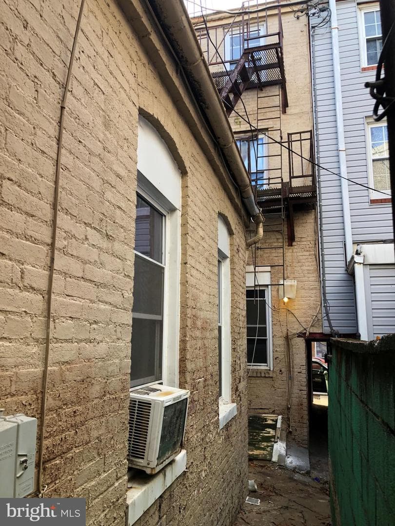 2204 Eastern Avenue photo 3