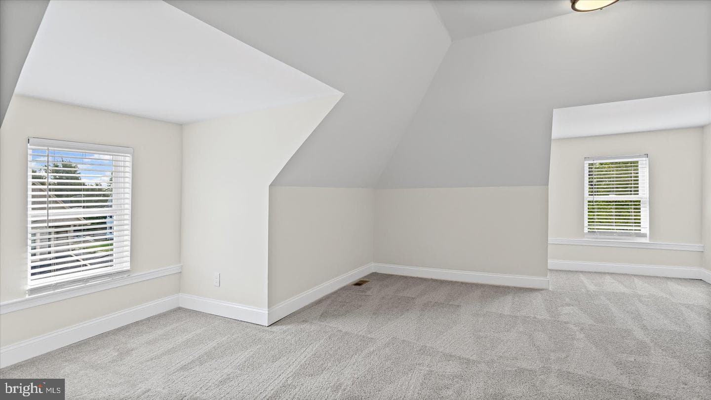 5300 Greenhill Avenue photo 34