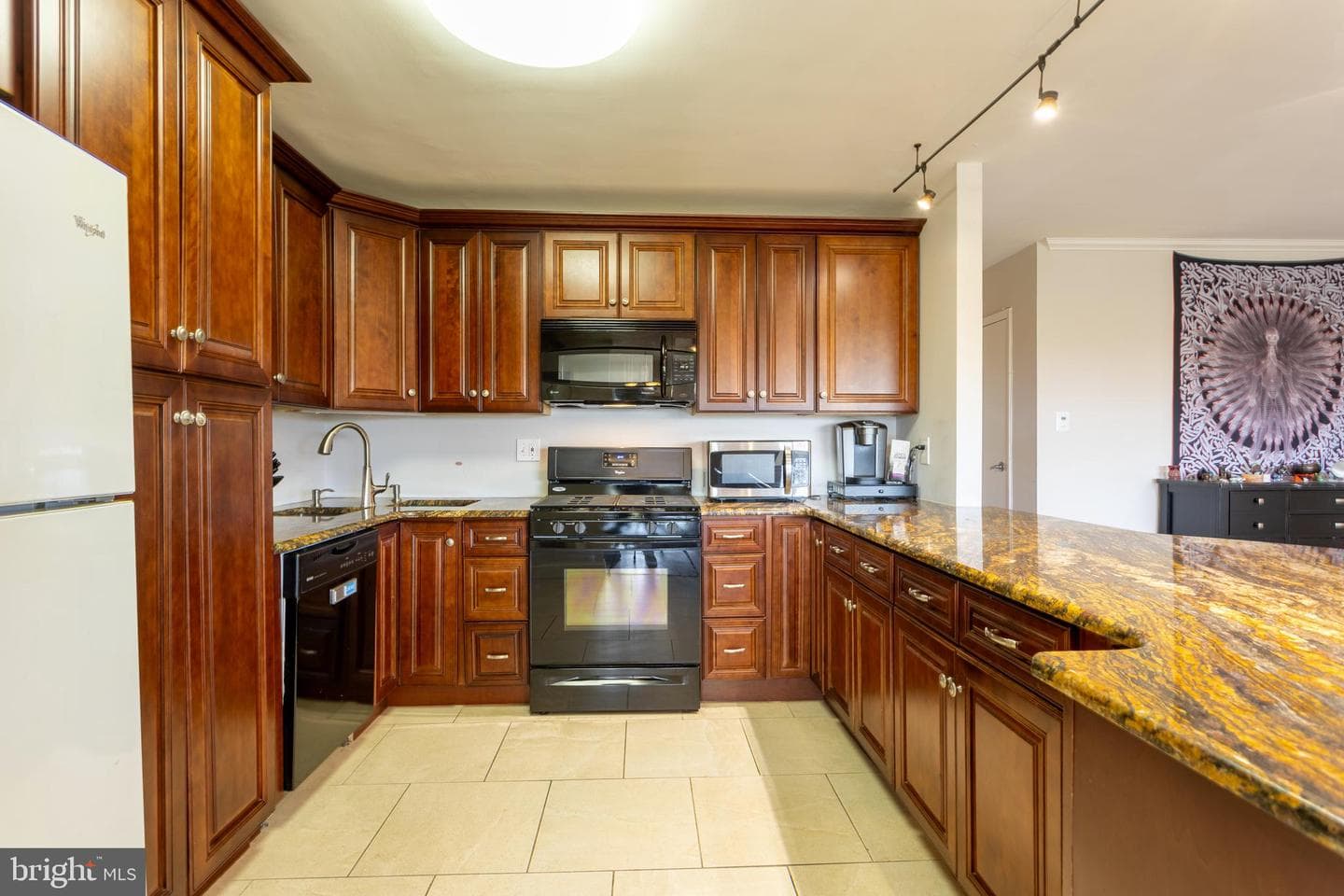 7121 Park Heights Avenue #501 photo 11