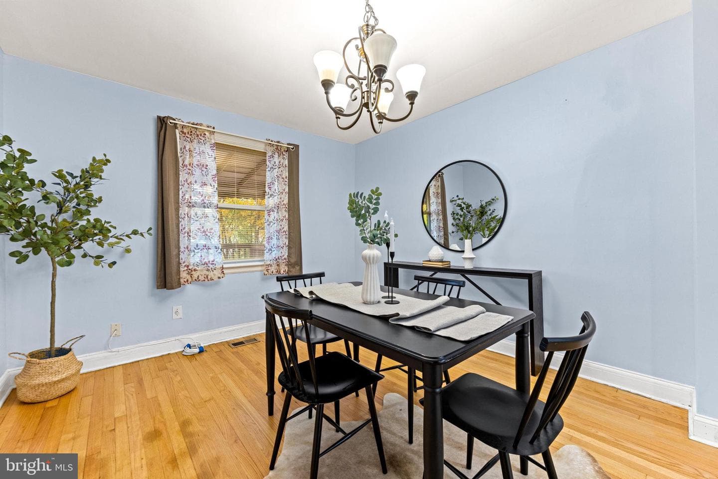 3807 Kimble Road photo 8