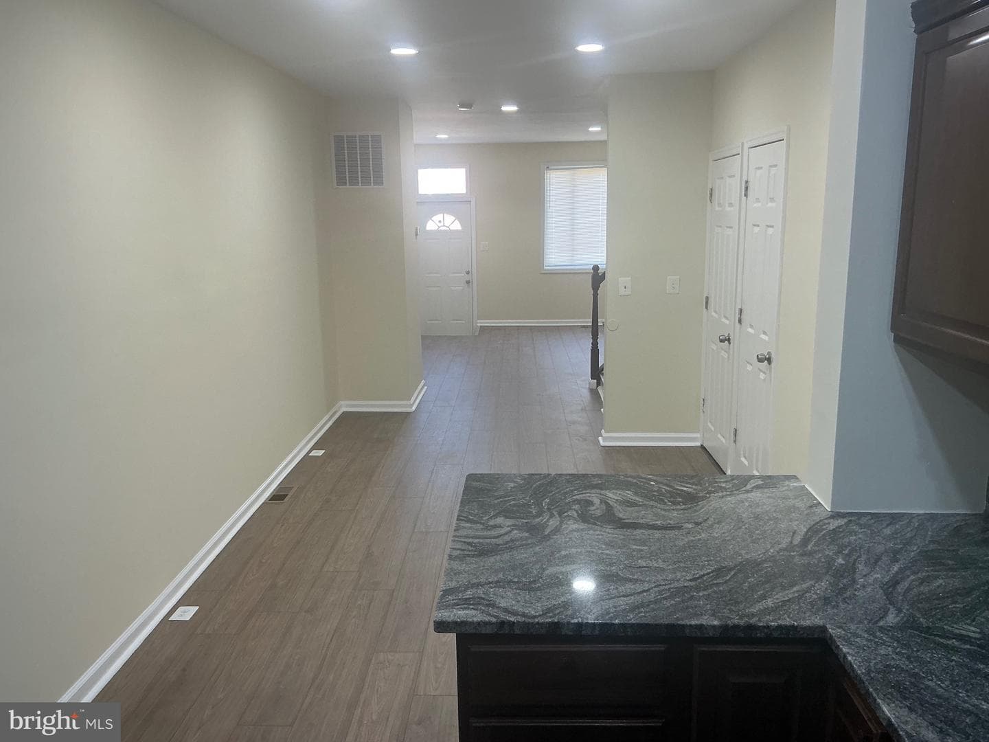 1804 Braddish Avenue photo 4