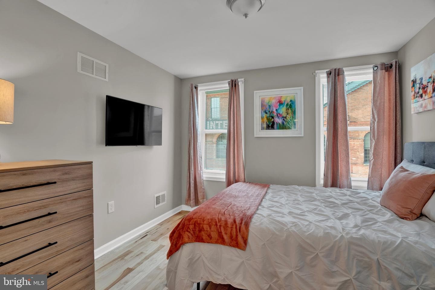 2111 E Chase Street photo 13
