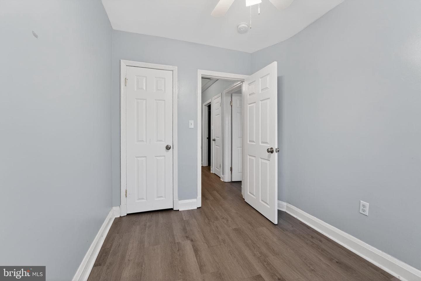 1371 E Northern Parkway photo 17