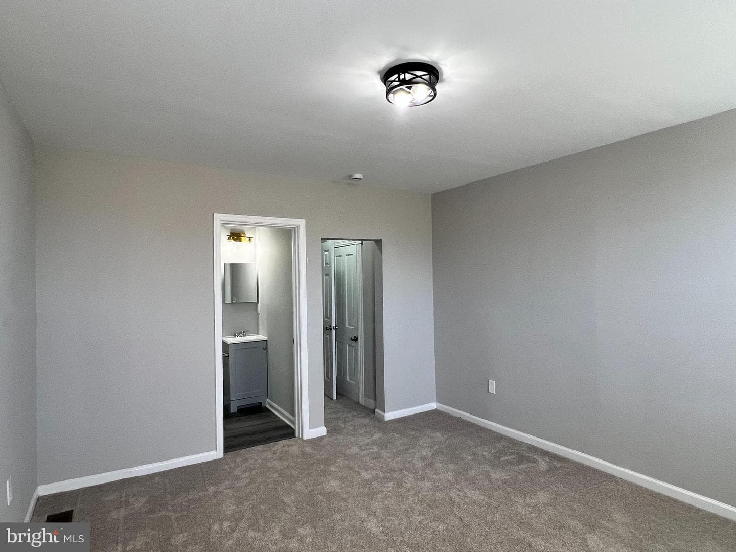 420 S Smallwood Street photo 12