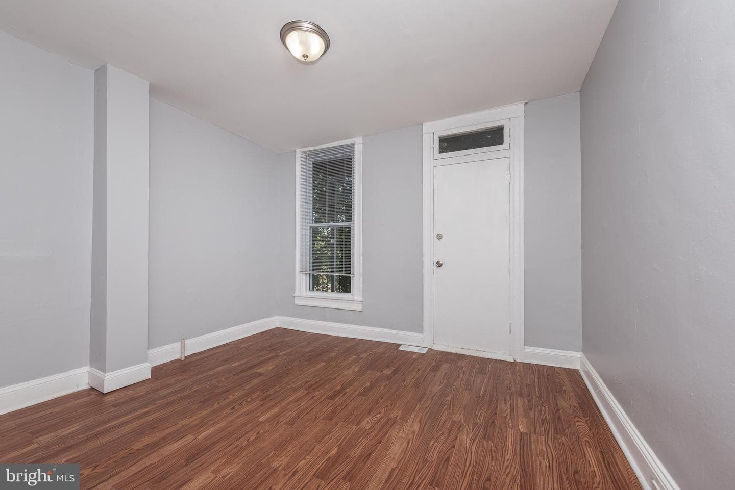 2826 Riggs Avenue photo 20