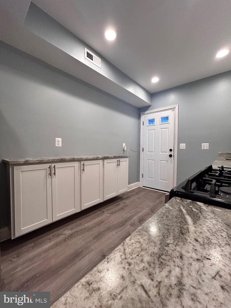 3541 3rd Street photo 25