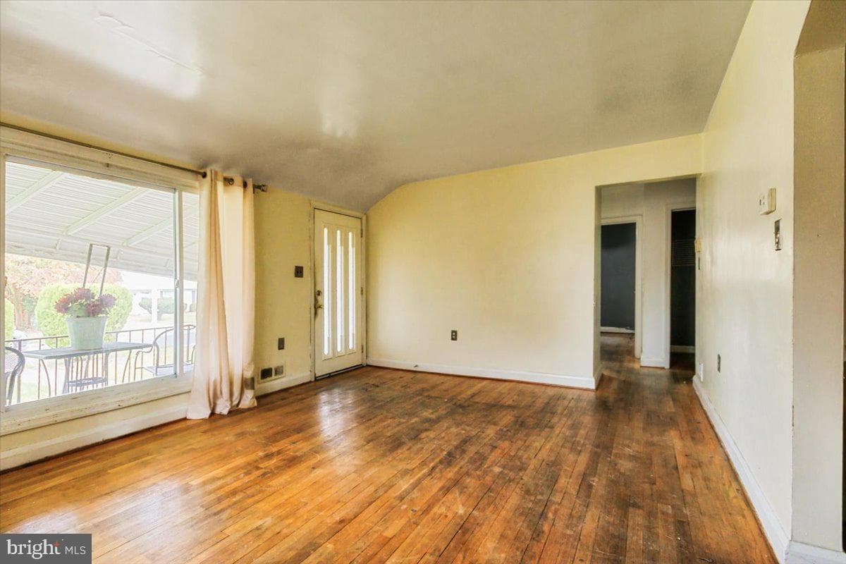 5605 Groveland Avenue photo 4