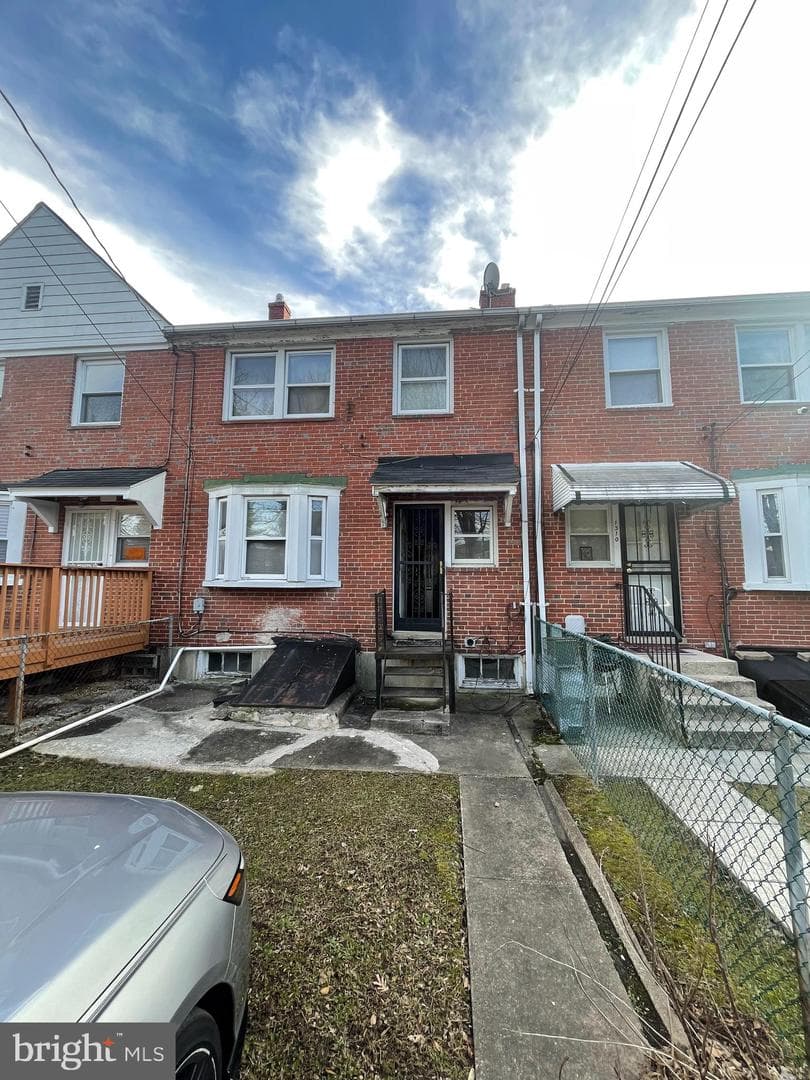 1312 E Cold Spring Lane photo 10
