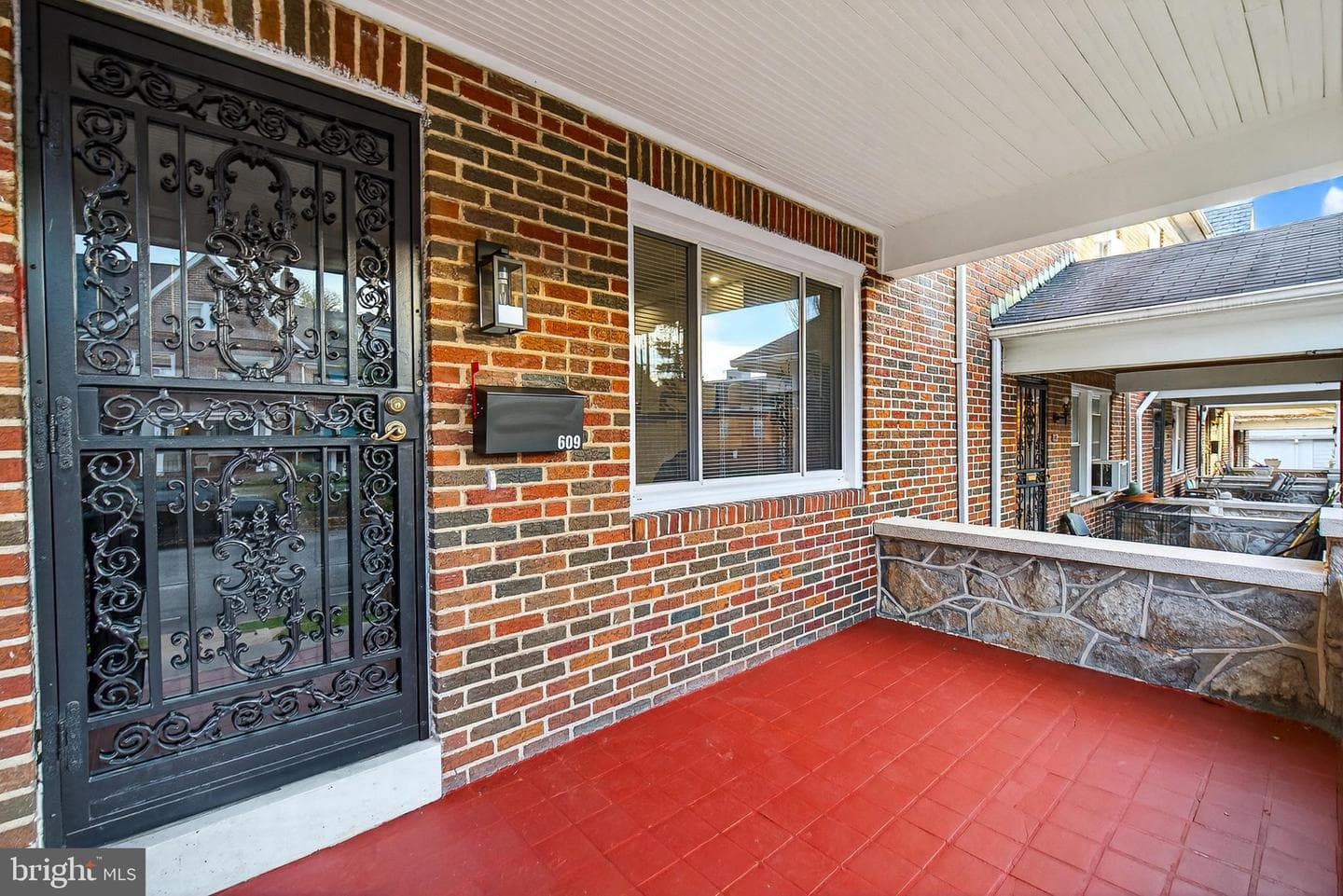 609 N Woodington Road photo 3