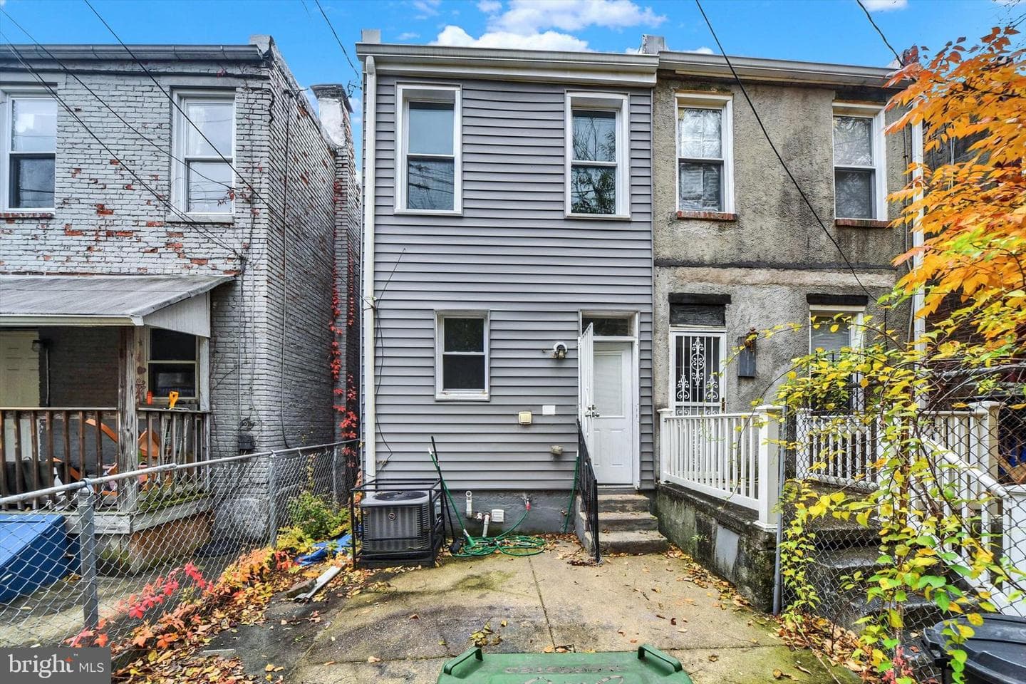 320 Ilchester Avenue photo 30