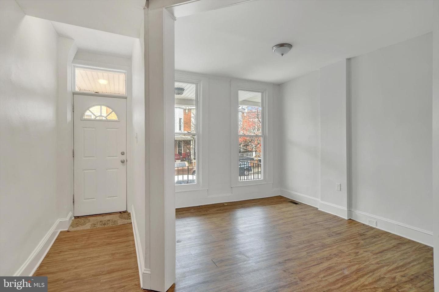 320 Ilchester Avenue photo 4