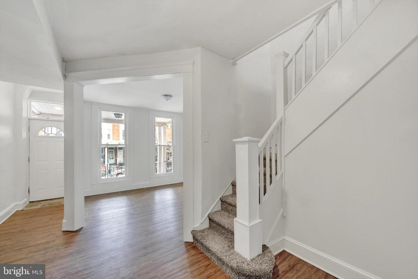 320 Ilchester Avenue photo 5