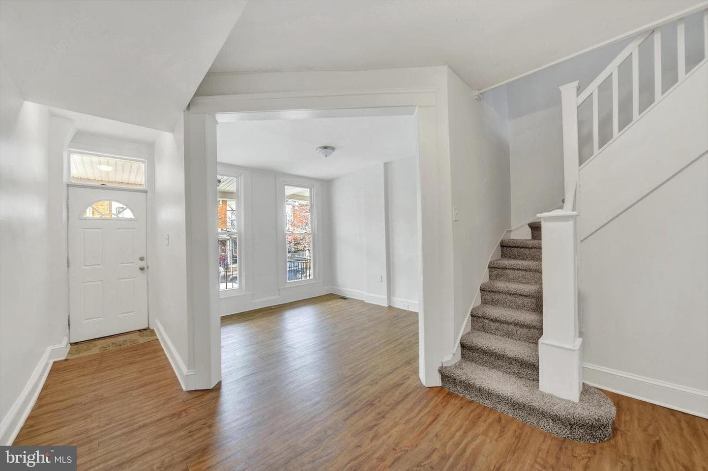 320 Ilchester Avenue photo 6