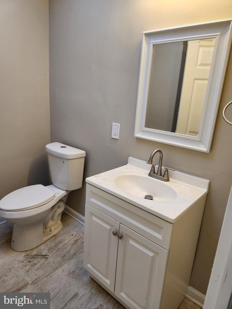 516 N Robinson Street photo 14