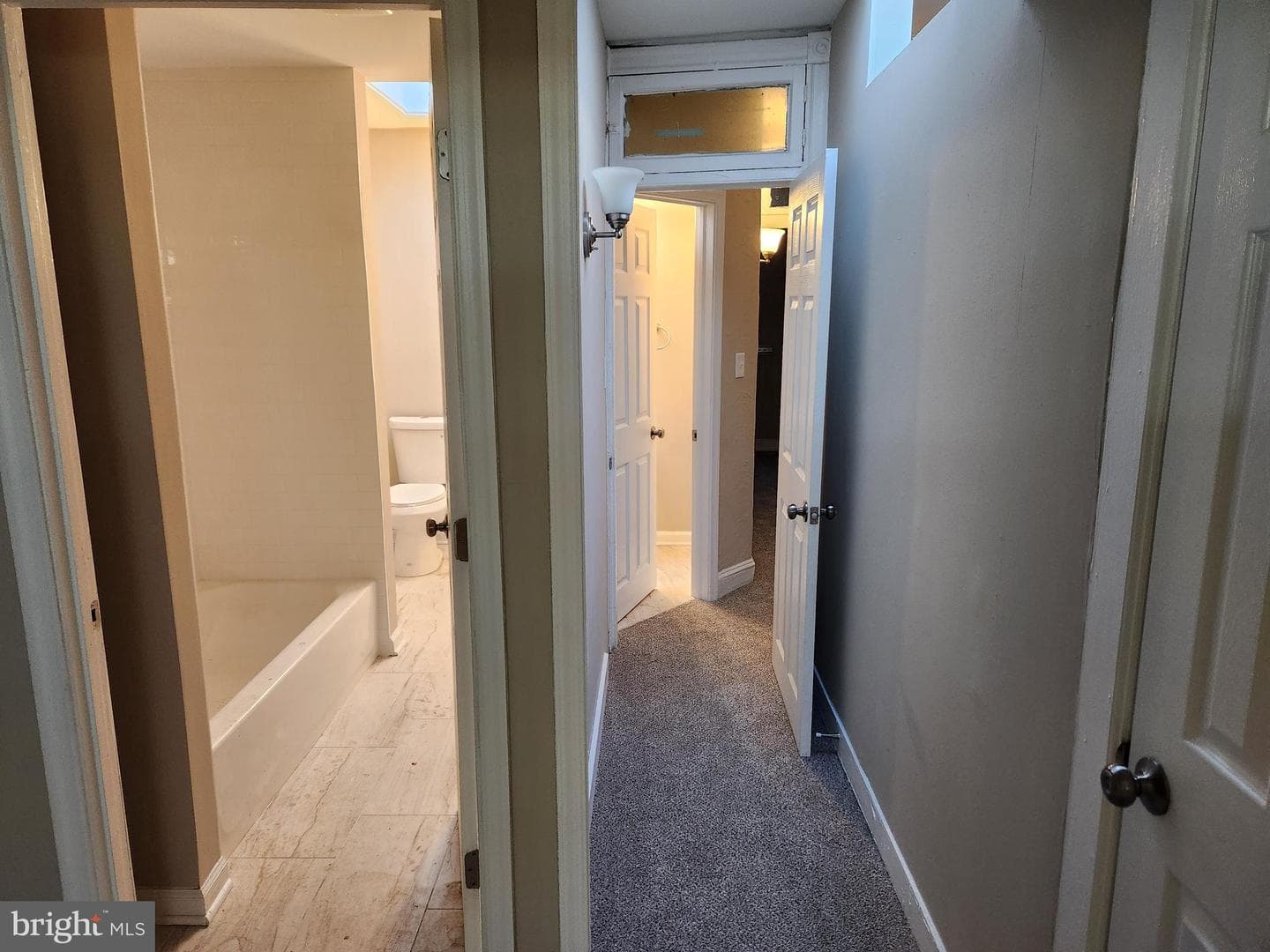 516 N Robinson Street photo 20