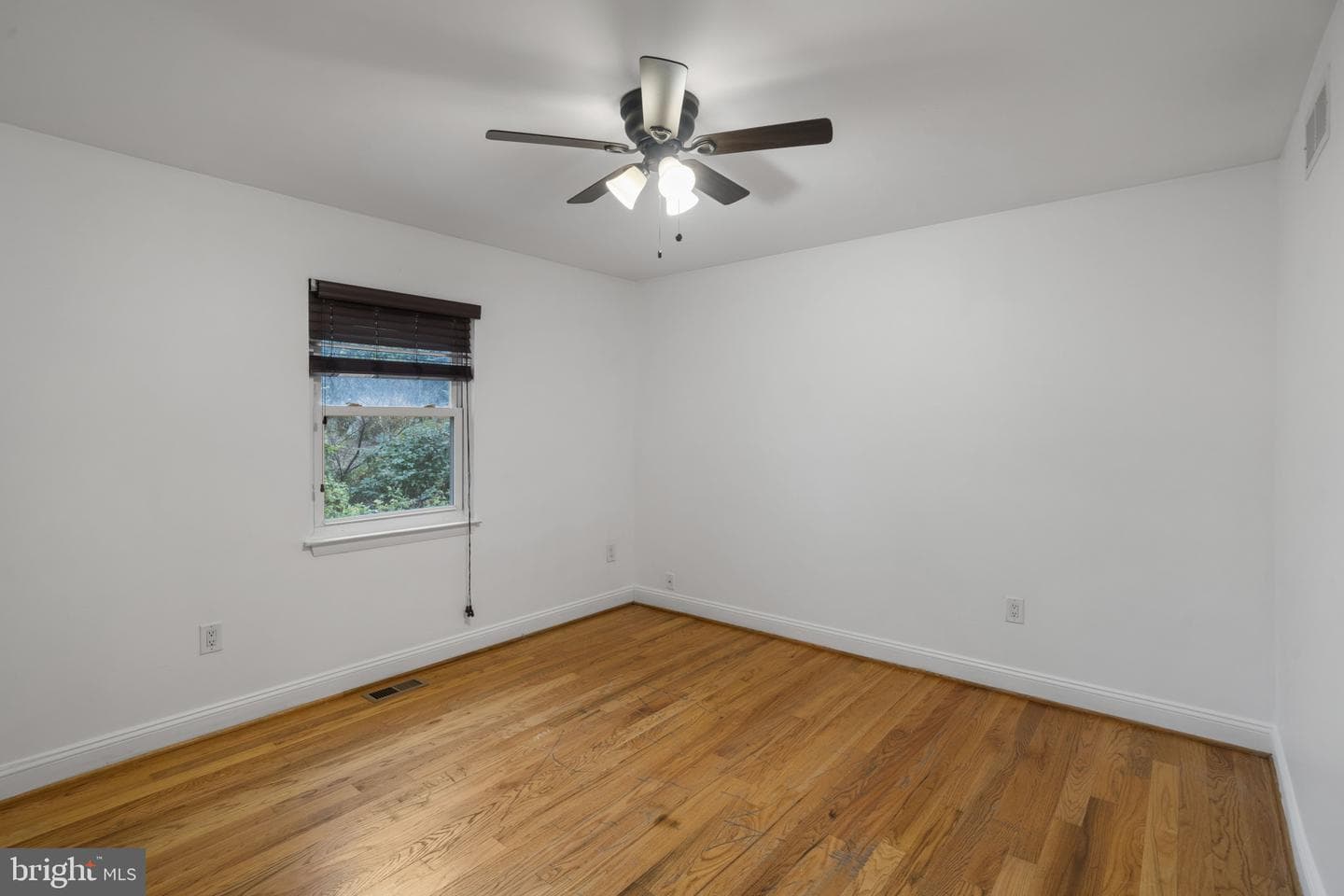 1920 Maudlin Avenue photo 12