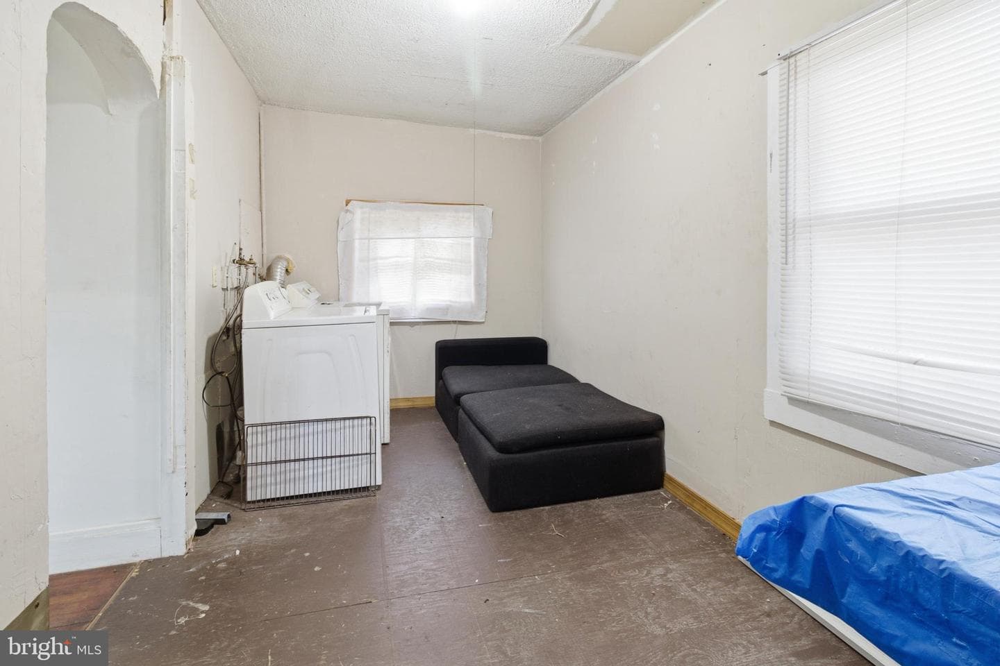 6408 Eastbourne Avenue photo 14