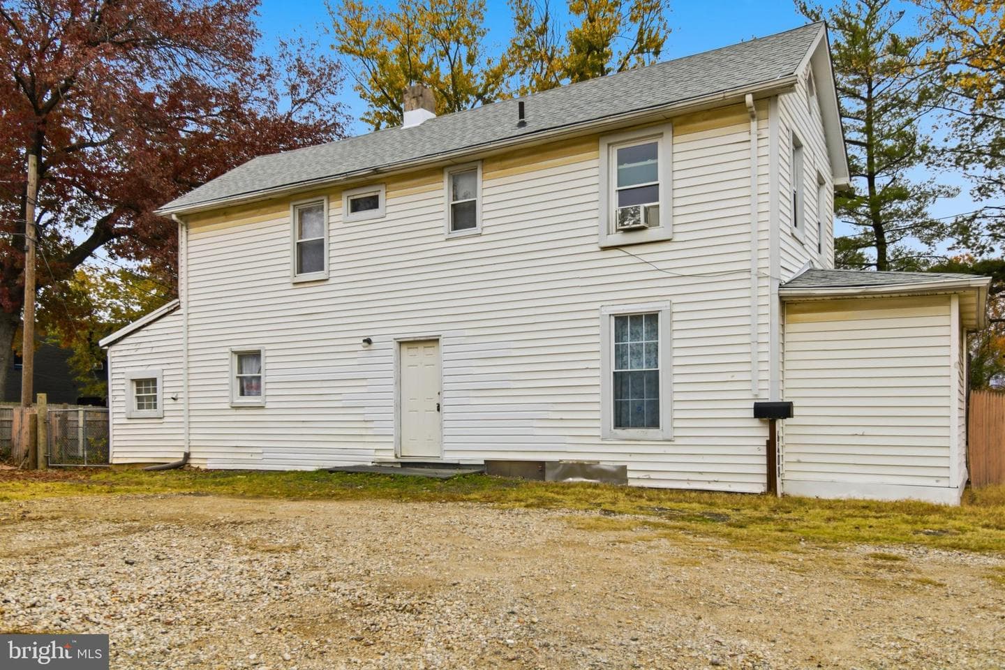 6408 Eastbourne Avenue photo 2