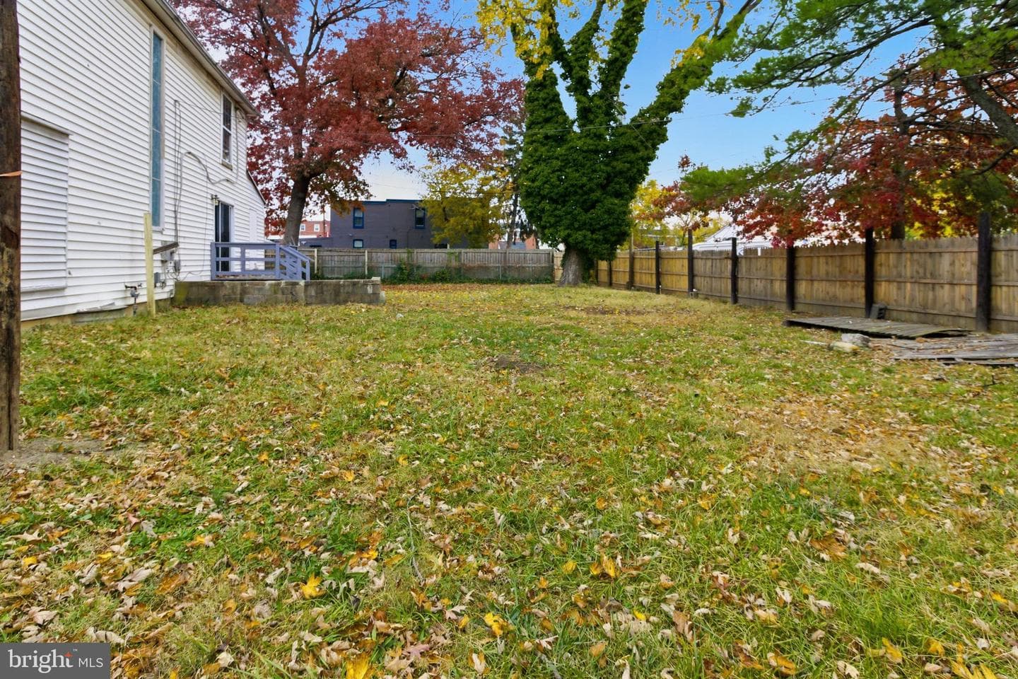 6408 Eastbourne Avenue photo 34