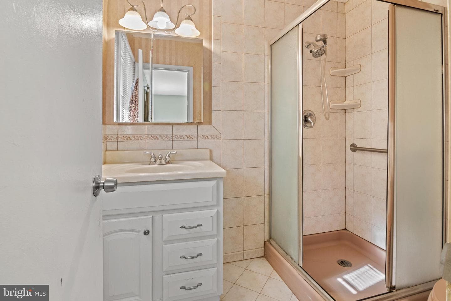 6311 Ivymount Road photo 14