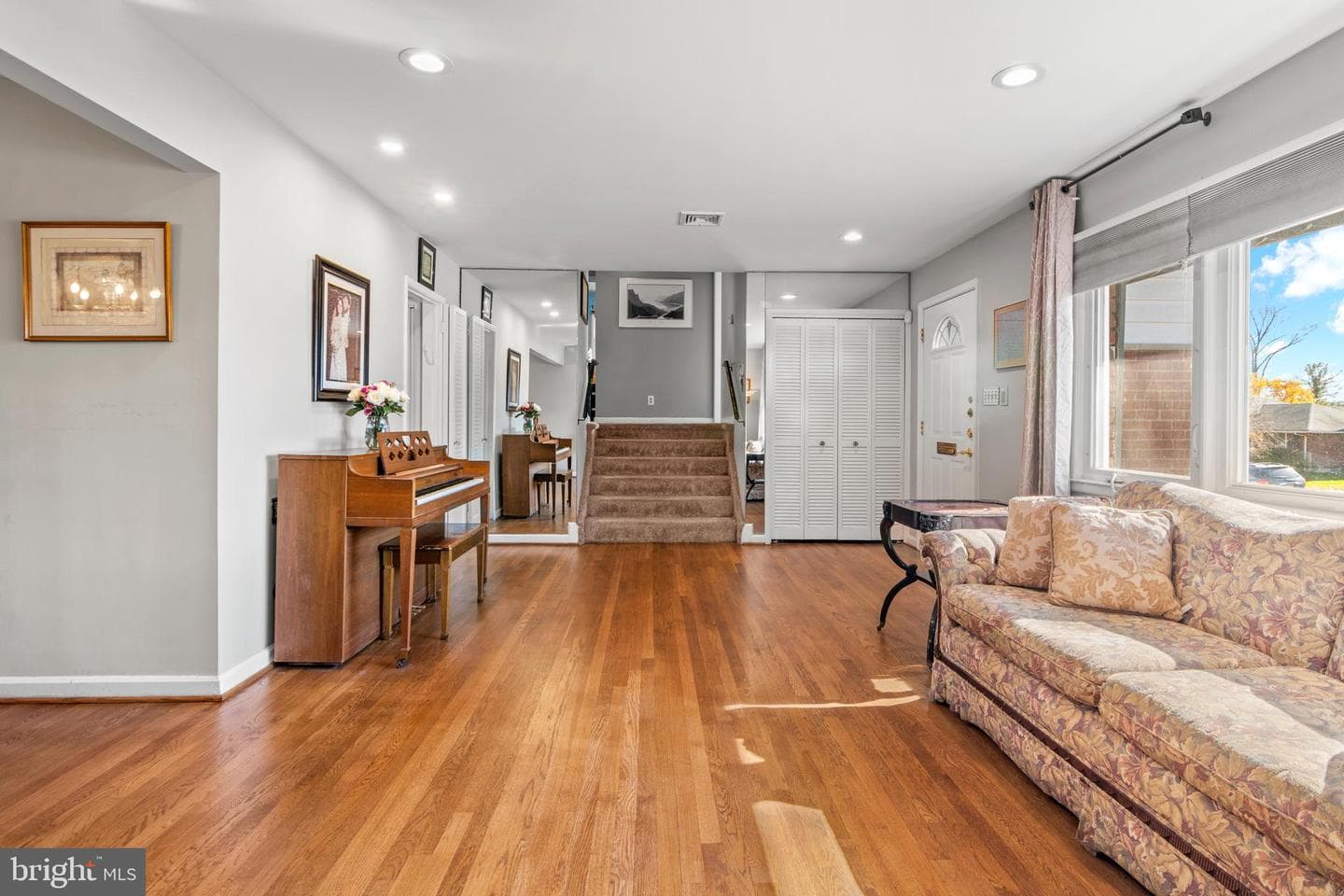 6311 Ivymount Road photo 3