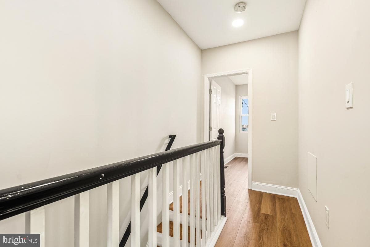 3422 Leverton Avenue photo 12