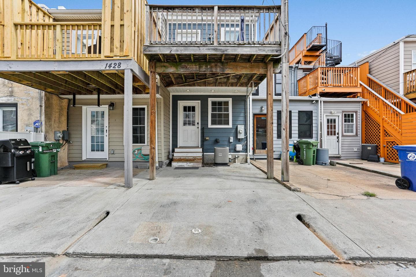 1430 Richardson Street photo 36