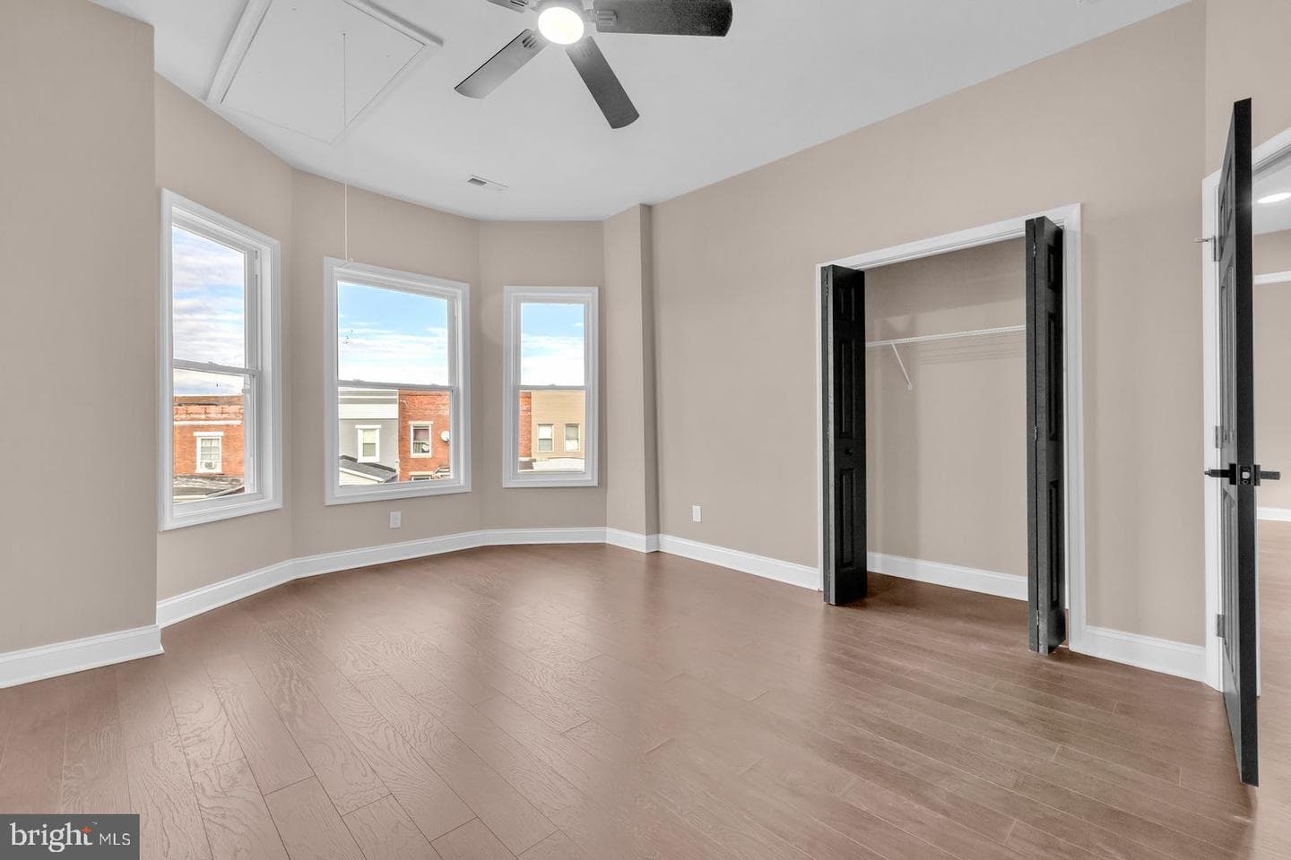 2045 E 31st Street photo 17