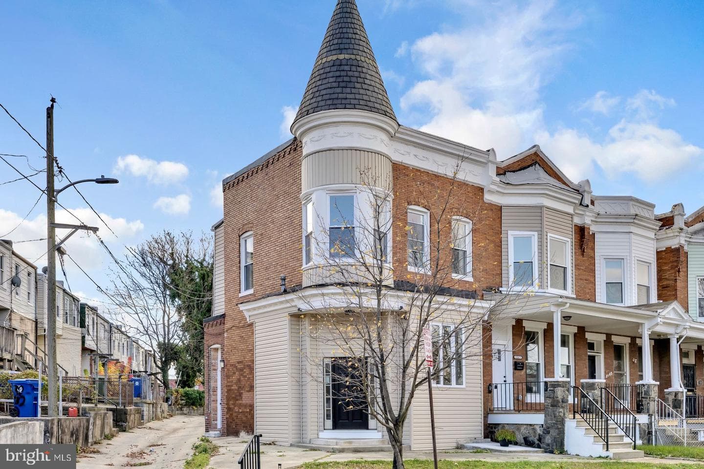 2045 E 31st Street photo 30