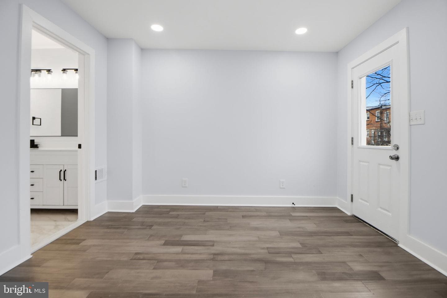 1118 Montpelier Street photo 20
