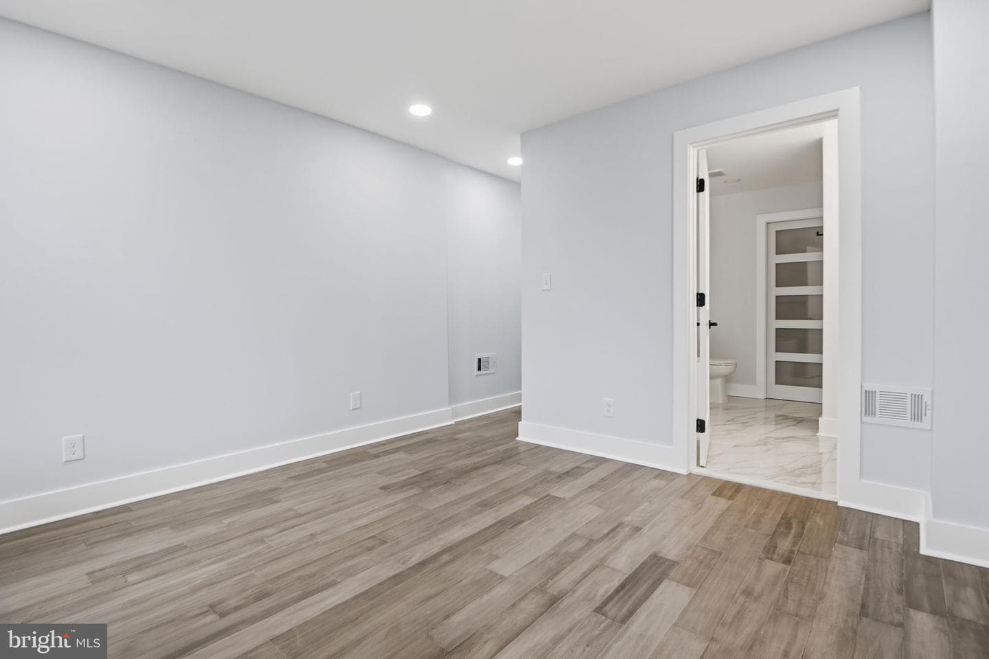 1118 Montpelier Street photo 21