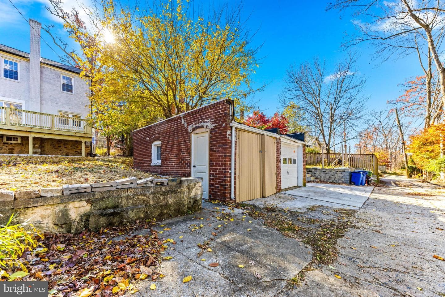 2204 Sulgrave Avenue photo 47