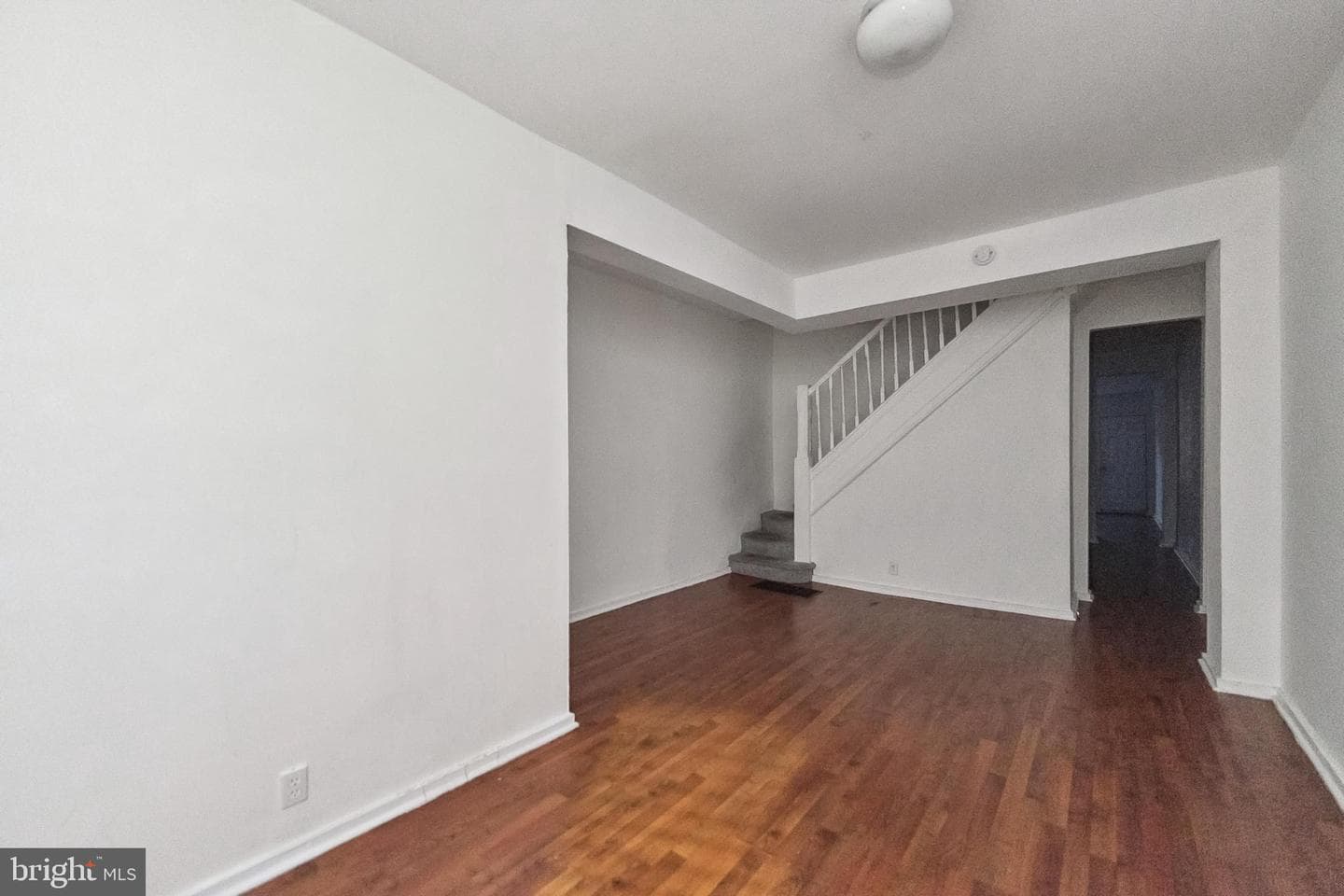 1828 Walbrook Avenue photo 4
