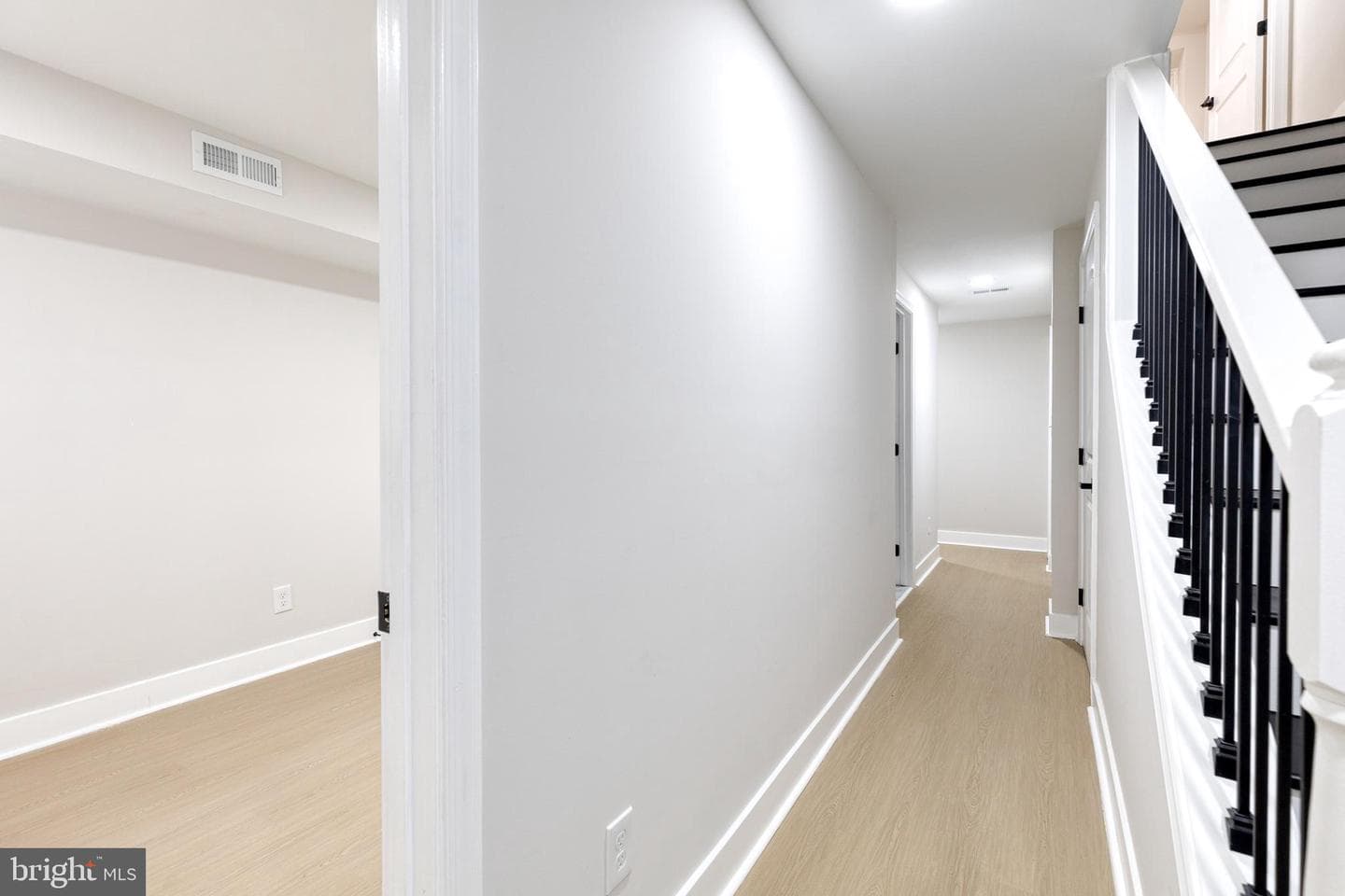 3721 Manchester Avenue photo 33
