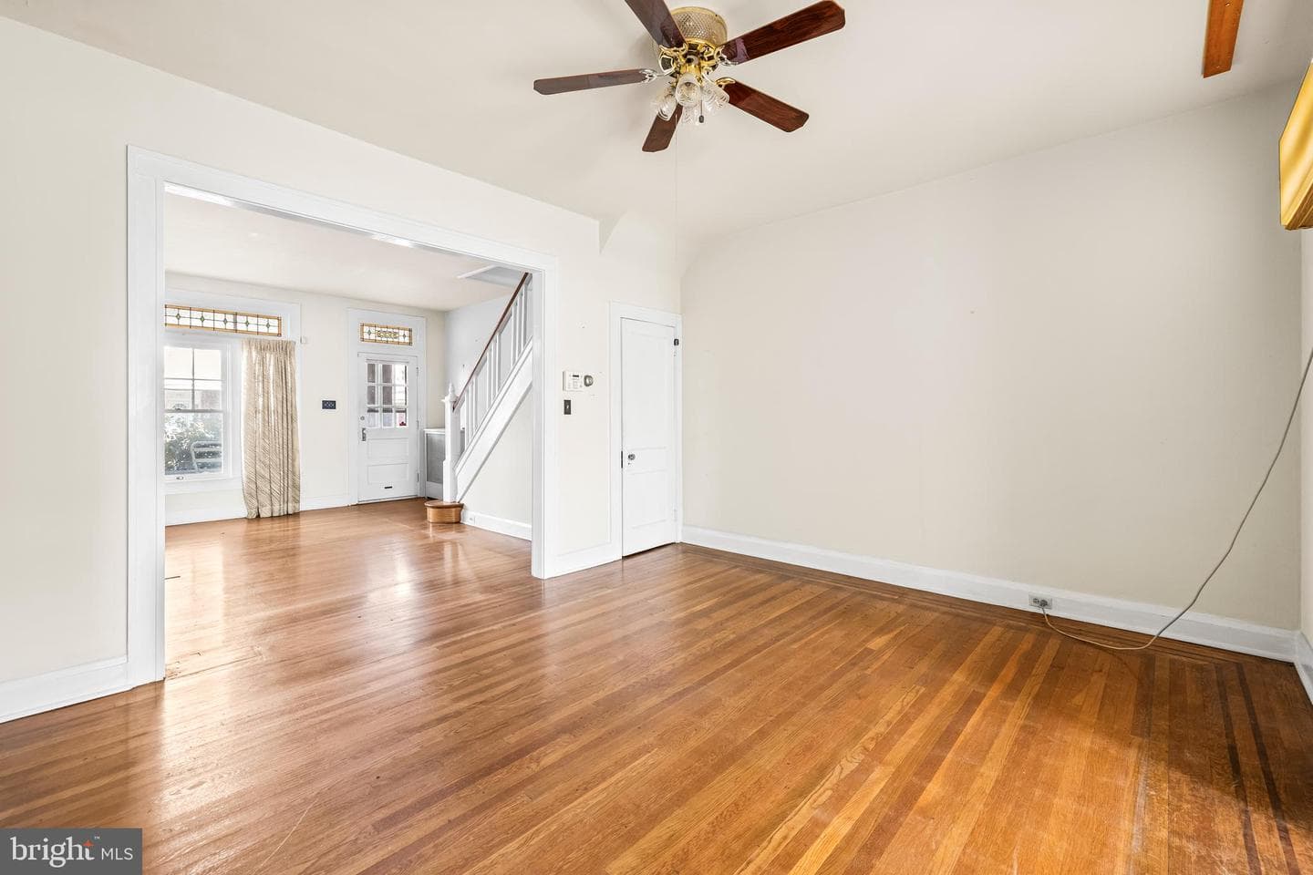3229 Dudley Avenue photo 7