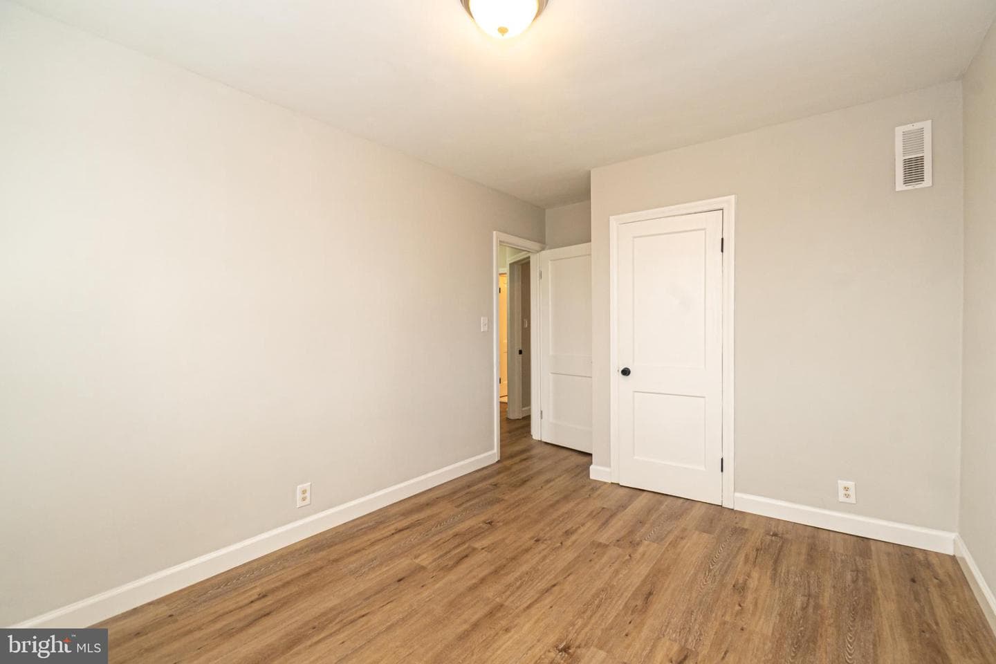 3716 Columbus Drive photo 20
