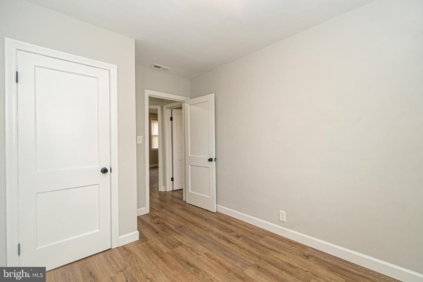 3716 Columbus Drive photo 22